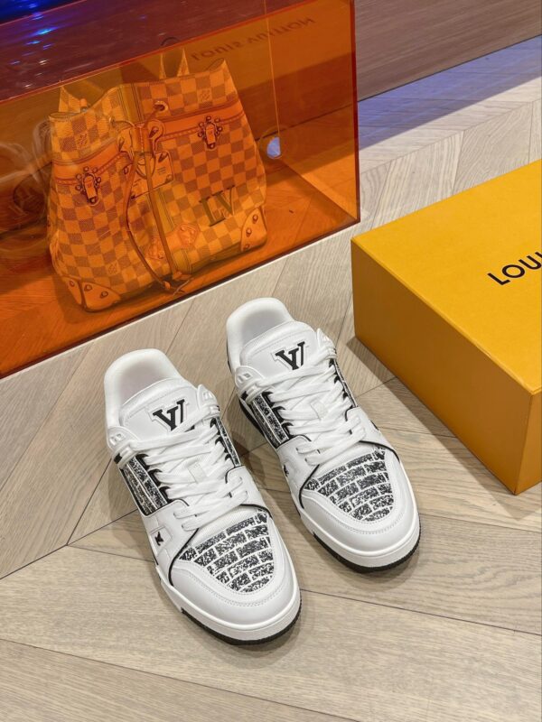 Louis Vuitton 2023 Unisex Trainers