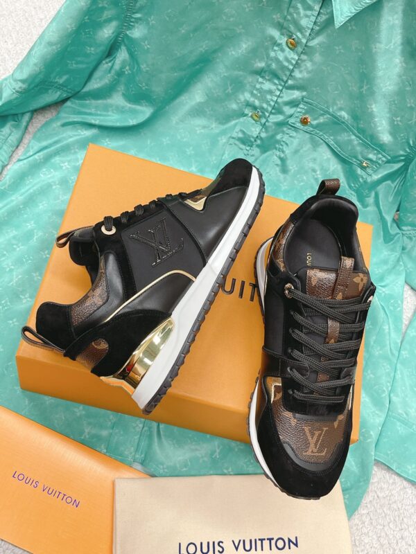 Louis Vuitton 2023 Classic Sneakers