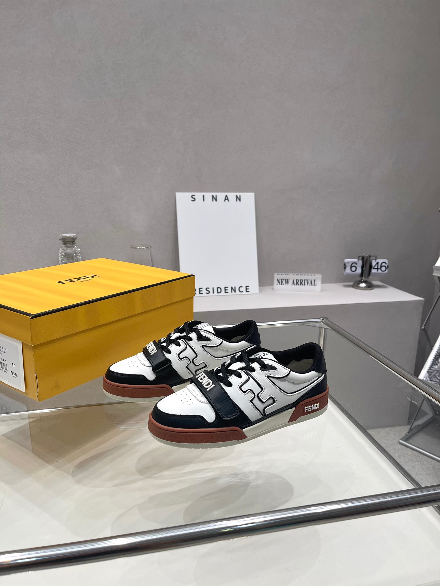 Fendi 2023 New Trainers for Couples - Image 7