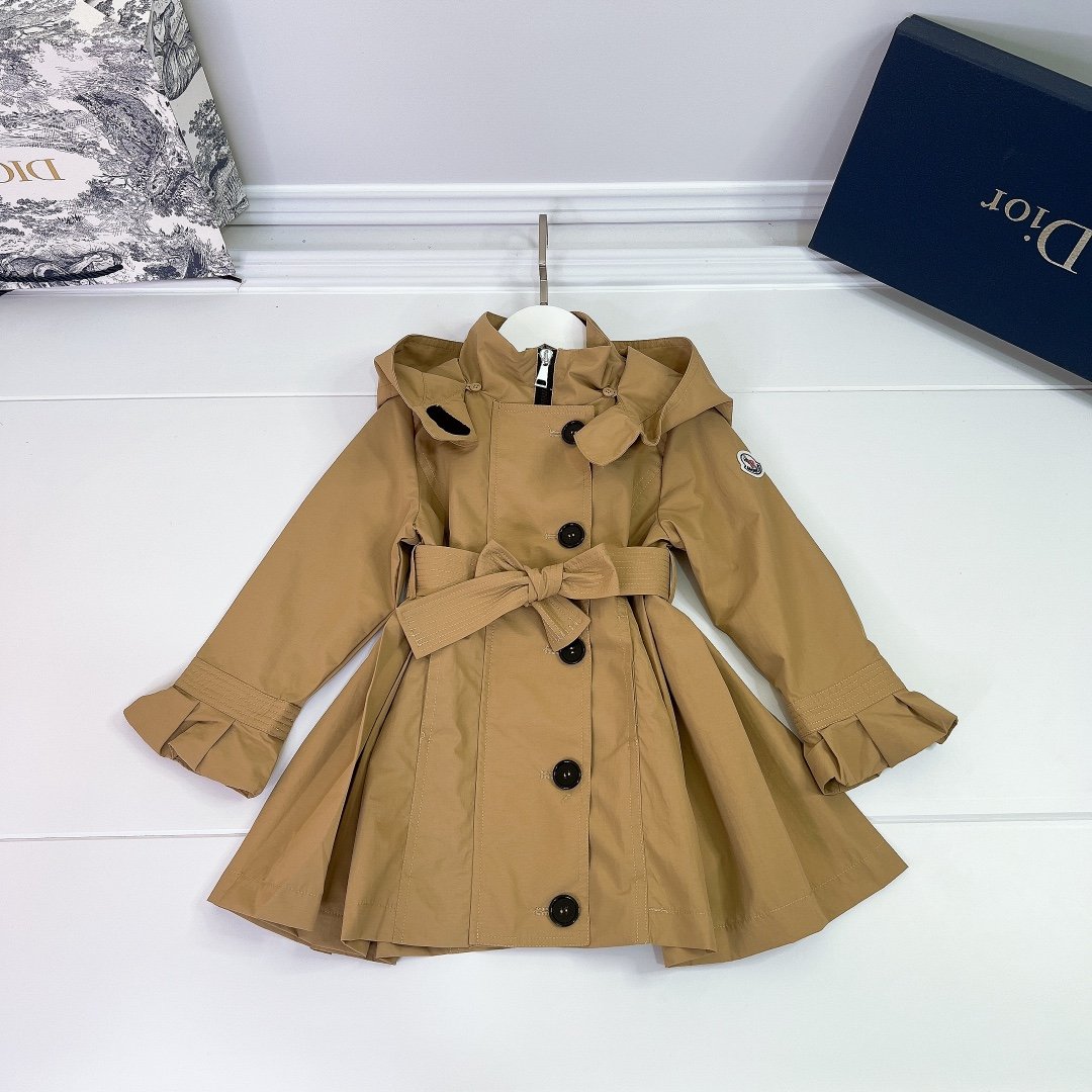 1000039183.jpg Moncler Kids Trench Coat - Image 1