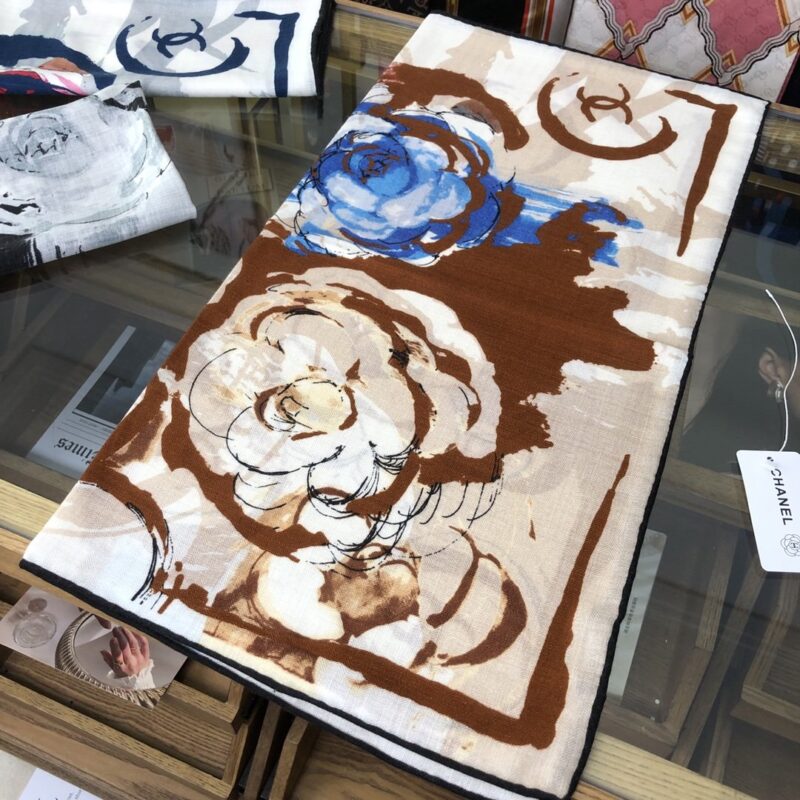 Chanel Top Herringbone Silk Cashmere Square Scarf