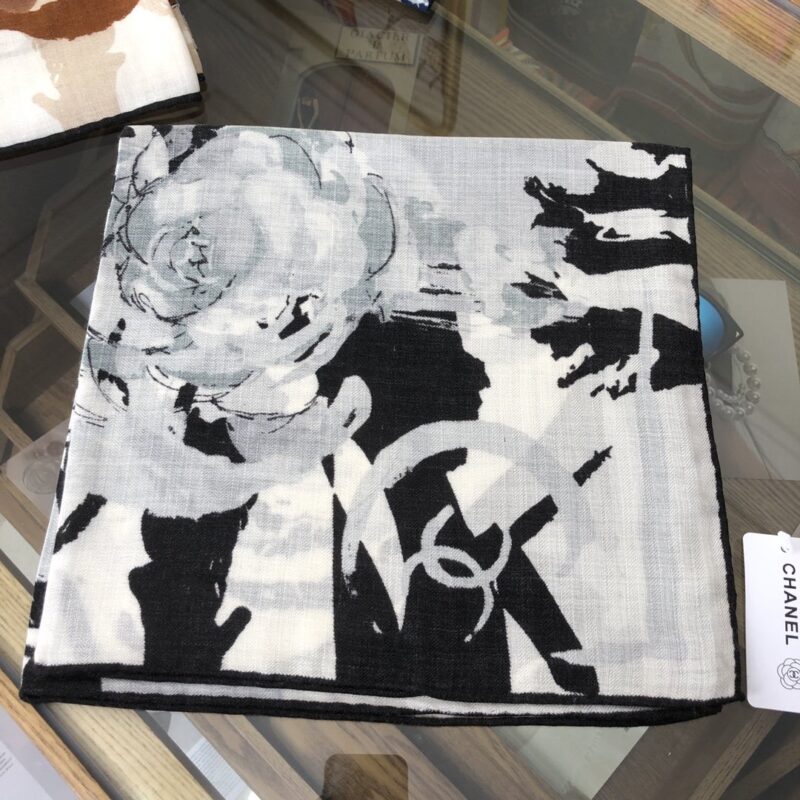 Chanel Top Herringbone Silk Cashmere Square Scarf