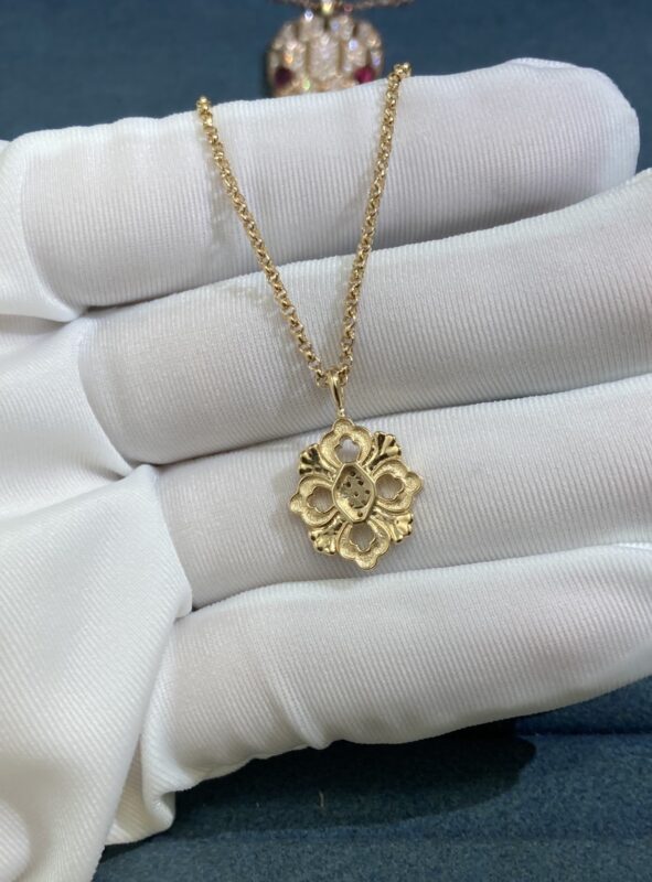 Buccellati necklace, yellow gold