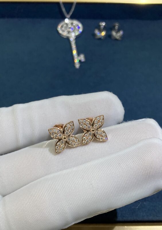 LV Full Diamond Stud Earrings, Rose Gold