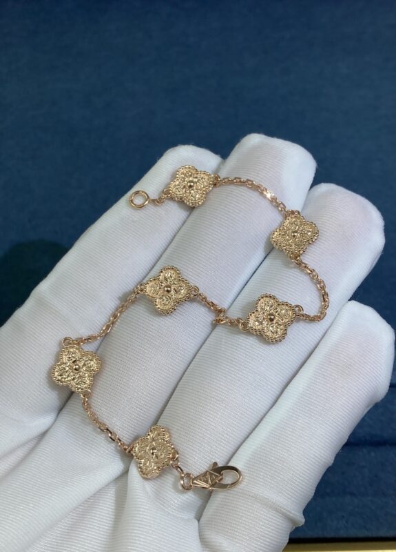 Six-Flower Gilded Four-Leaf Clover Bracelet, Rose Gold