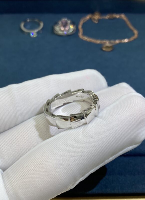 Wide Diamondless Snake Ring, White Gold