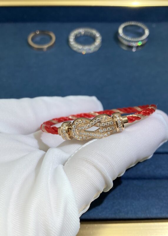 Double 8 Full Diamond Horseshoe Buckle Bracelet, Rose Gold