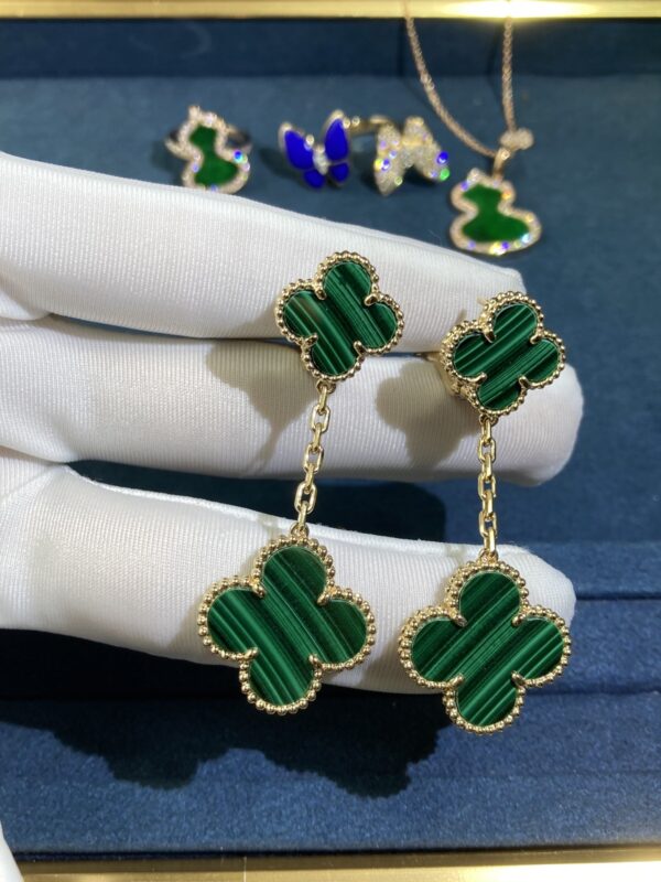 Double Malachite Clover Earbeats, Yellow Gold