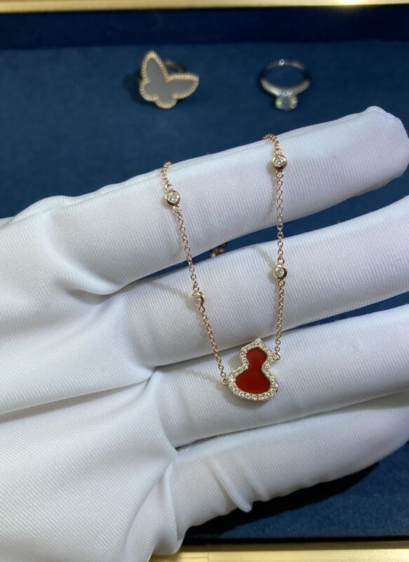 Carnelian Gourd Bracelet, Rose Gold