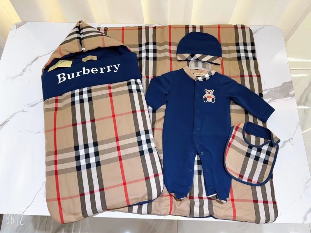 Burberry Baby Romper Suit