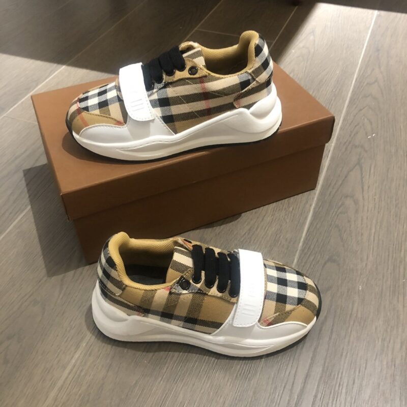 Burberry Kids Sneakers