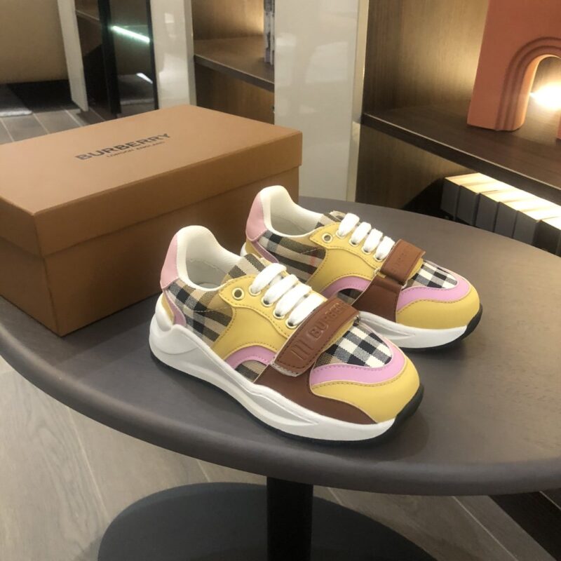 Burberry Kids Sneakers