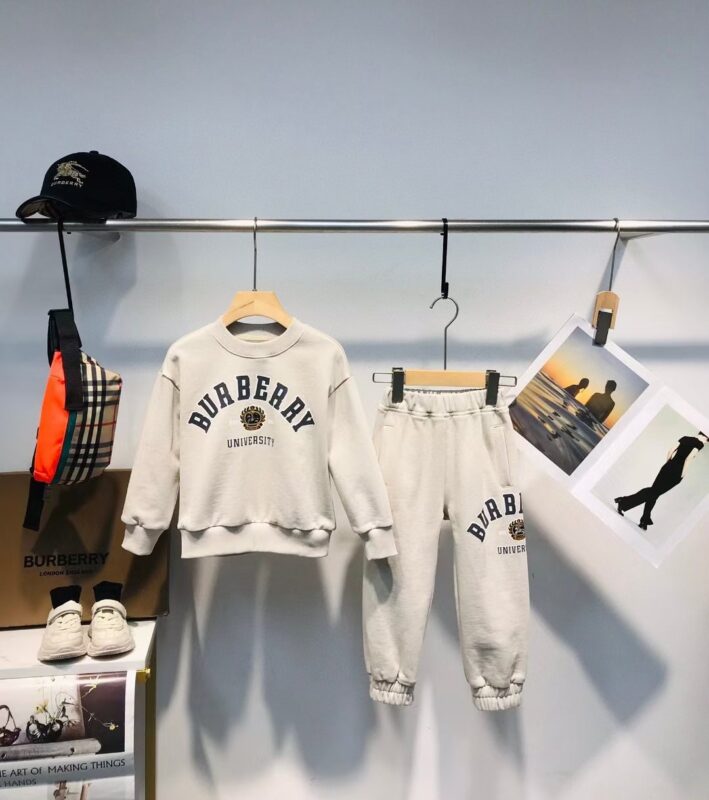 Burberry Kids Sweater & Trousers