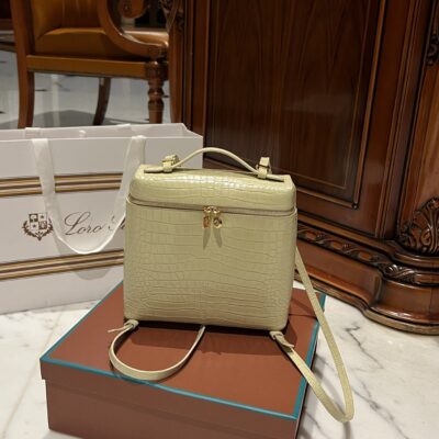 Loro Piana Extra Pocket