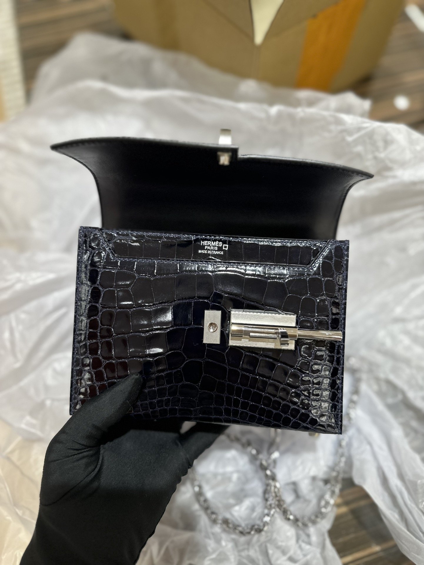 78259.jpg Verrou Mini Noir Shiny Crocodile PHW - Image 1