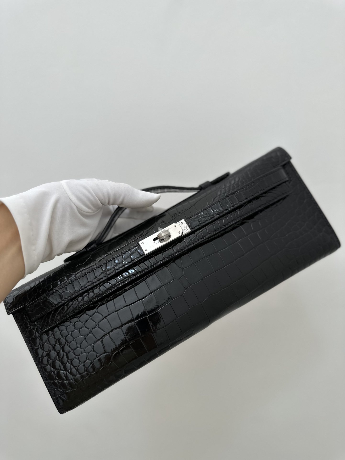 78312.jpg Kelly Cut 31 Black Matte Crocodile PHW - Image 1