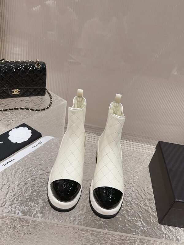 Chanel 2023 New Boots