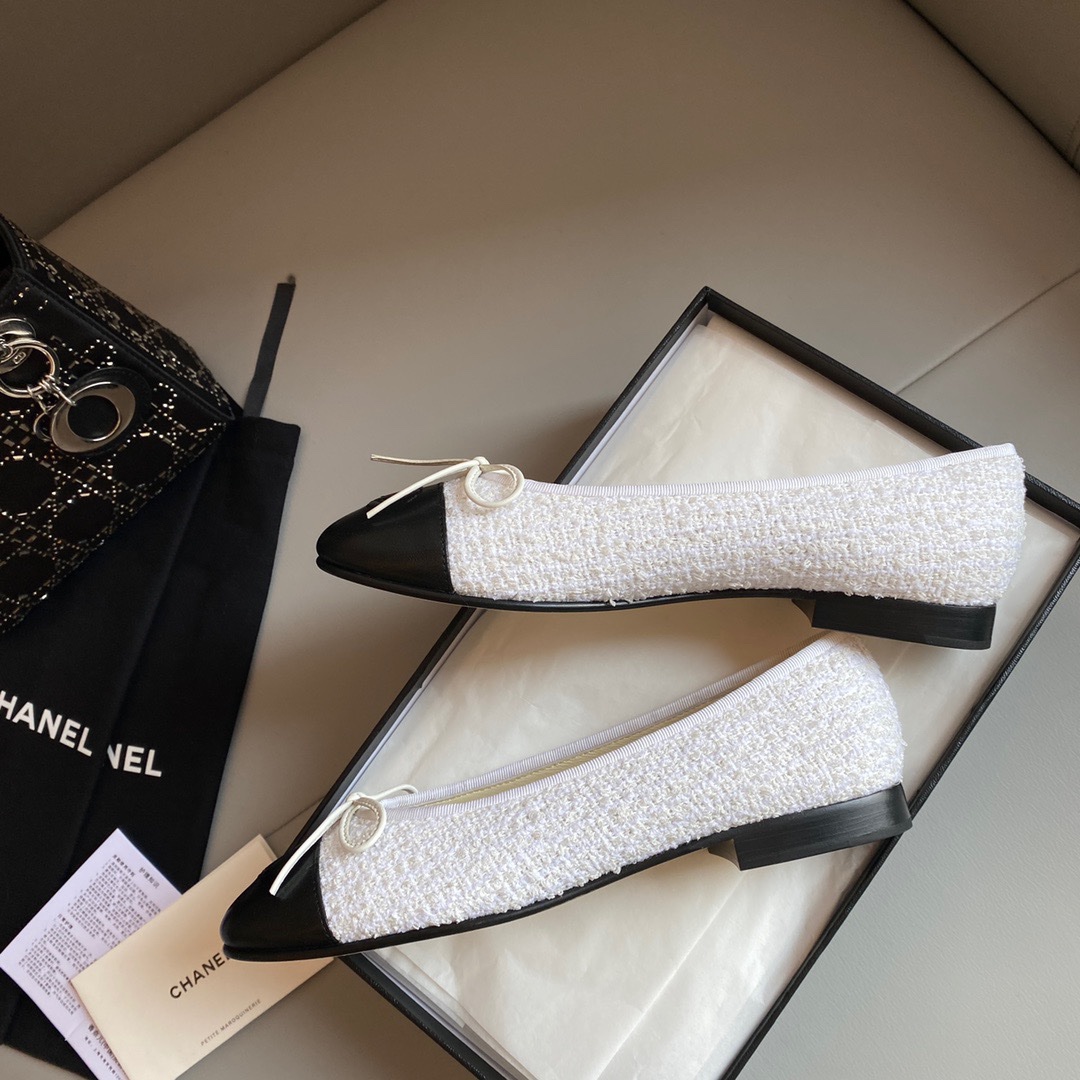 Chanel 2023 New Shoes - Image 2