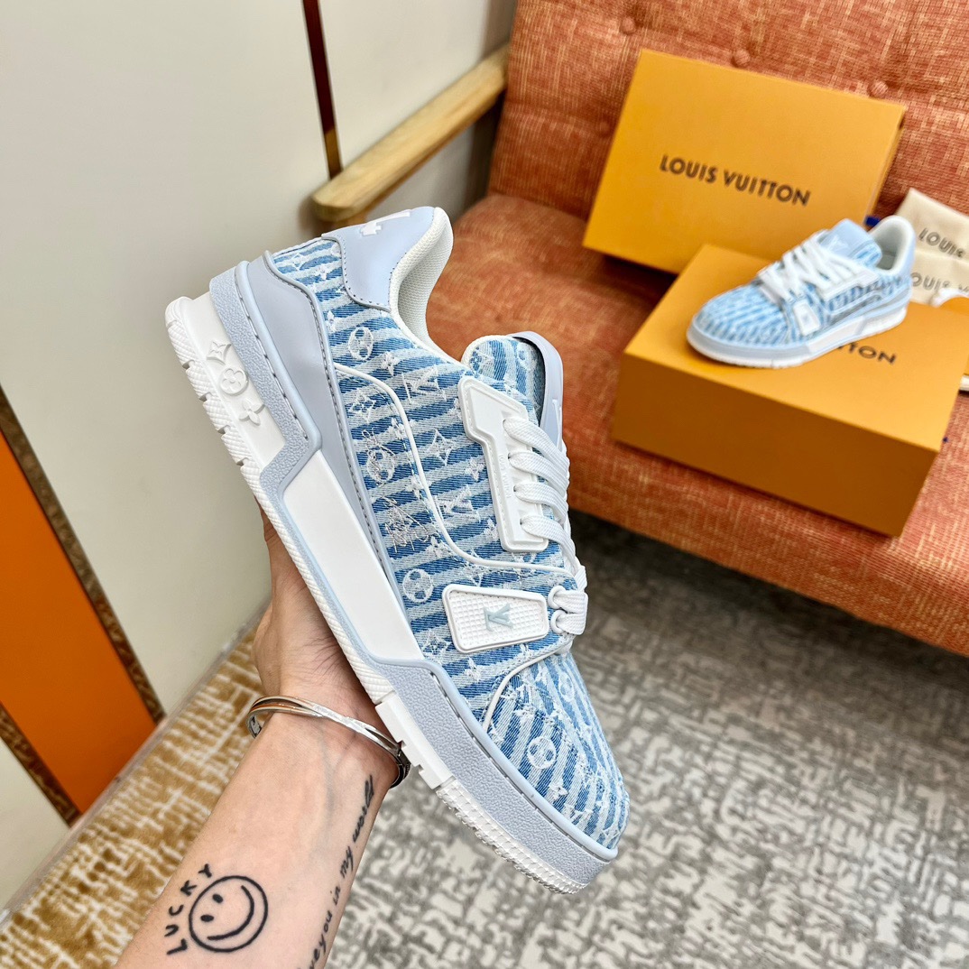 LV 2023 New Couple Trainer - Image 2