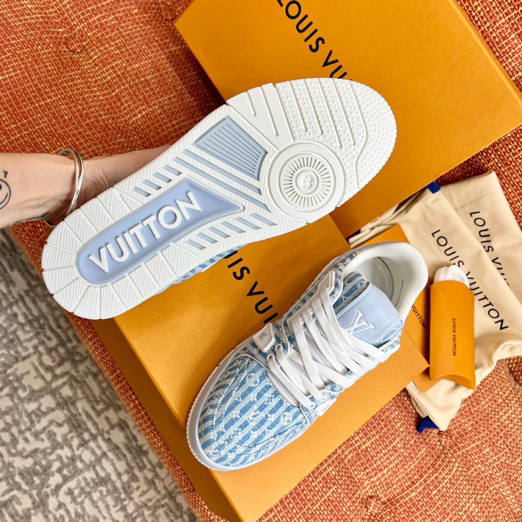 LV 2023 New Couple Trainer - Image 8