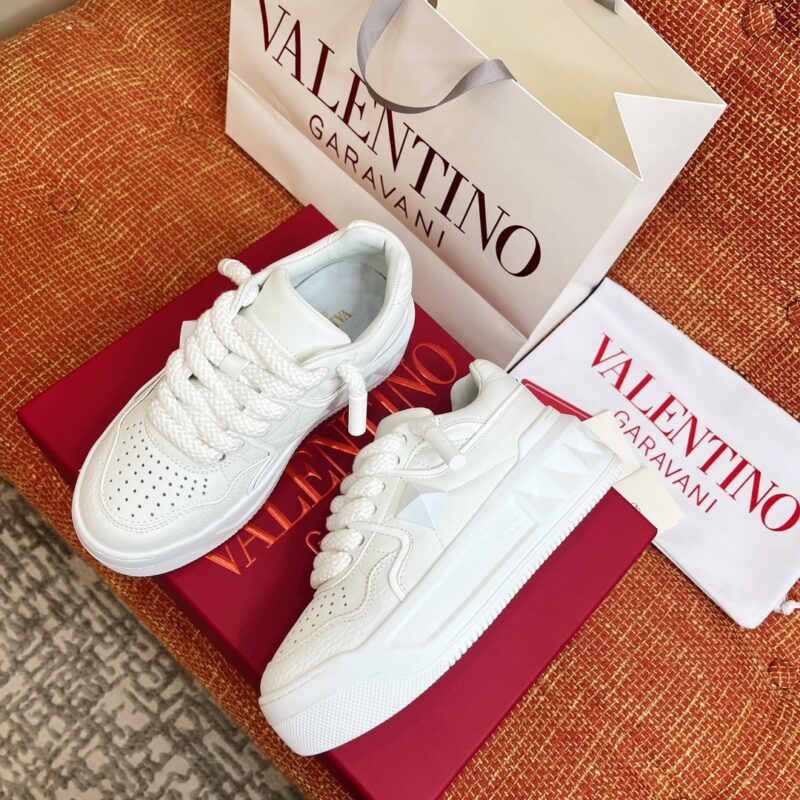 Valentino 2023 New One Stud XL Sneakers for Couples