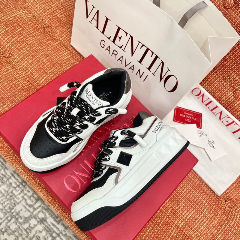 Valentino 2023 New One Stud XL Sneakers for Couples