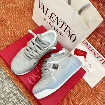 Valentino 2023 New One Stud XL Sneakers for Couples