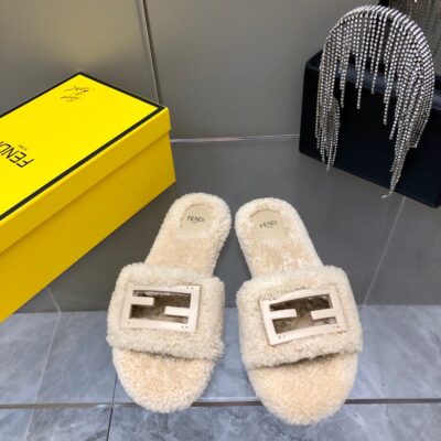 Fendi 2023 New Wool Sandals