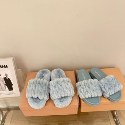 Miu Miu 2023 New Wool Slippers