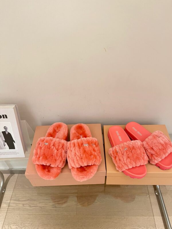 Miu Miu 2023 New Wool Slippers