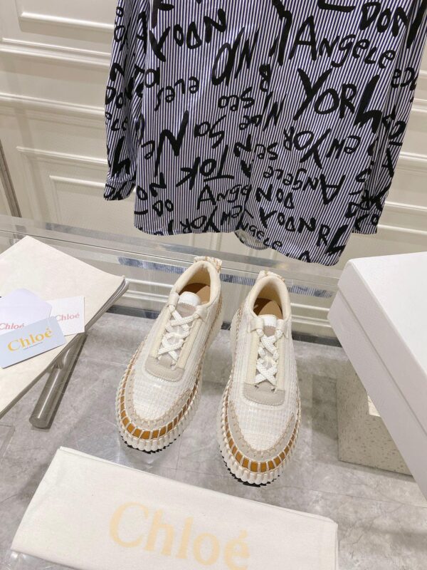 Chloé 2023 New Nama Sneakers