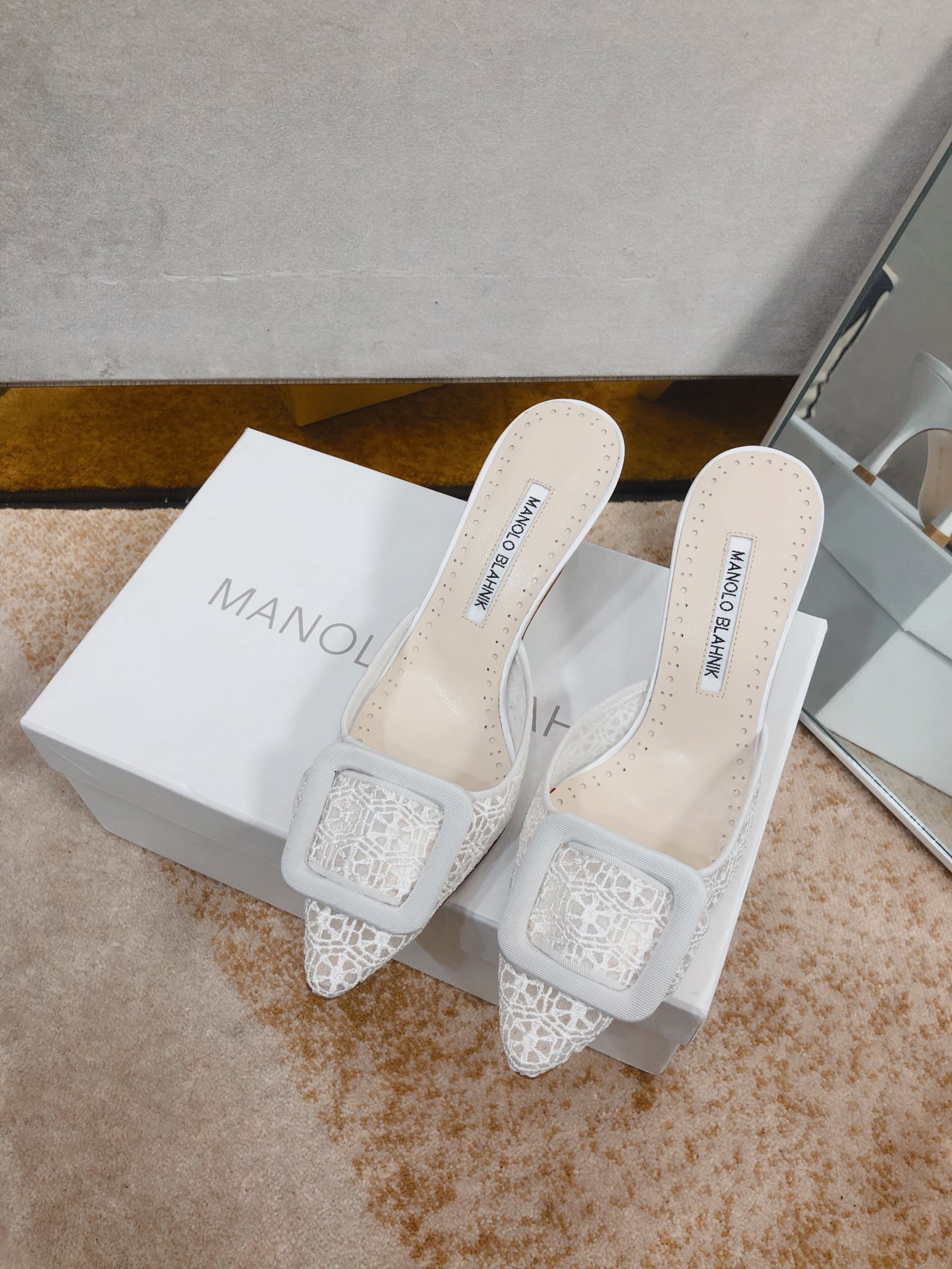 Manolo Blahnik 2023 high-heels - Image 2