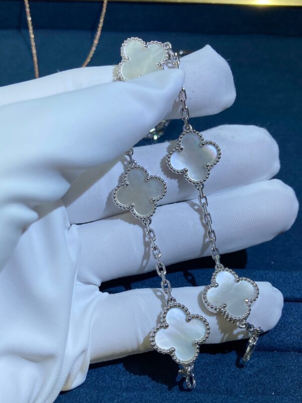 Five-Flower Shell Clover Bracelet, White Gold