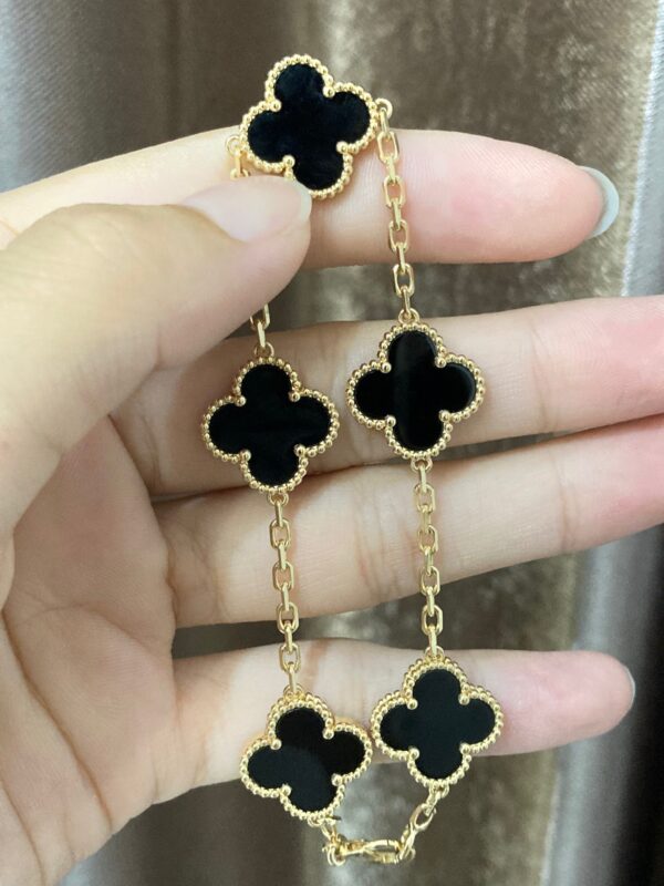 Black Onyx Five Clover Bracelet, Yellow Gold