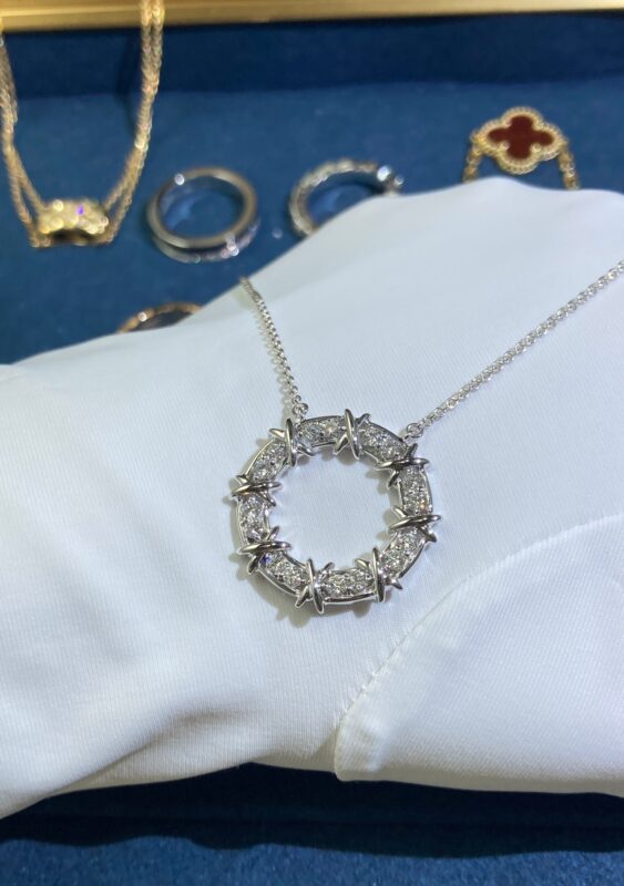 Hoop Necklace, White Gold