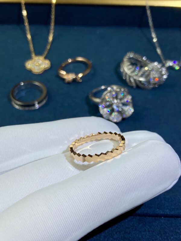 Honeycomb Diamondless Ring, Rose Gold