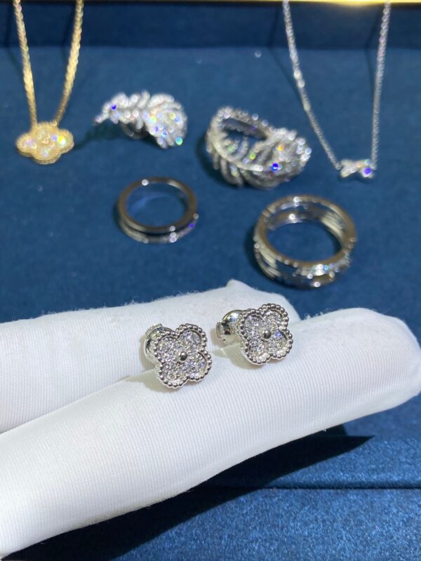 Small Clover Stud Earrings, White Gold