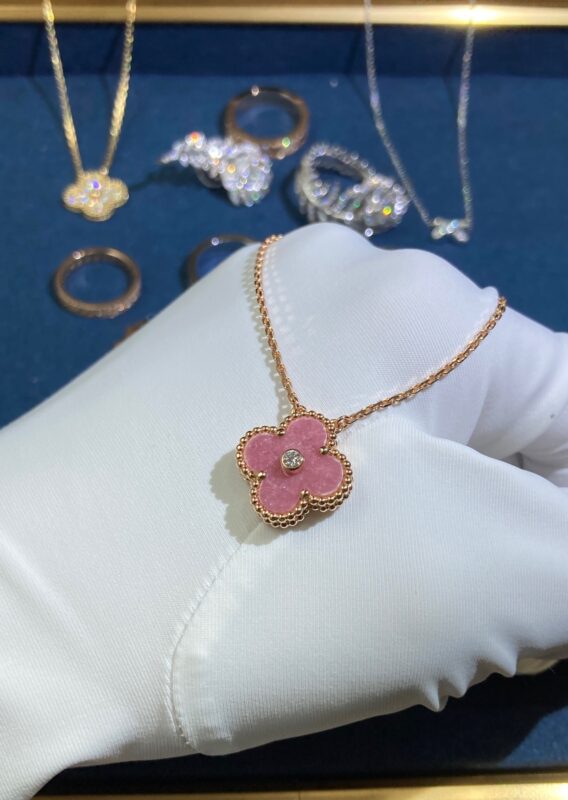 Rose Quartz One Diamond Necklace, Rose Gold