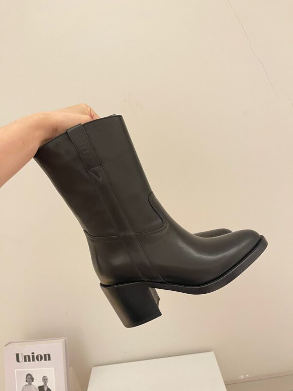 Céline 2023 New Hot Western Boots