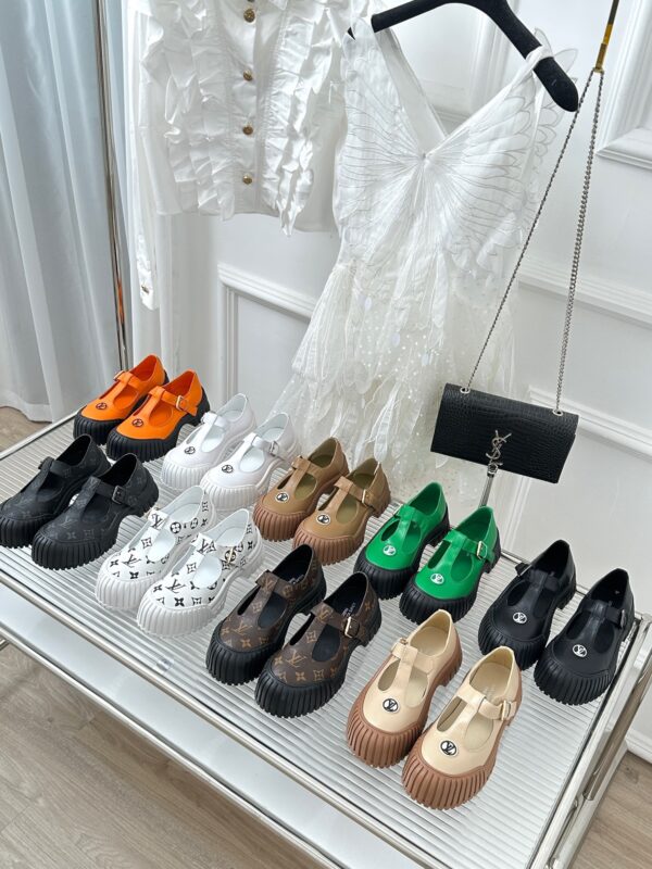 Louis Vuitton 2023 New Thick-bottom Shoes Collection