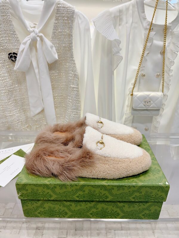 Gucci 2023 New Fur Mules