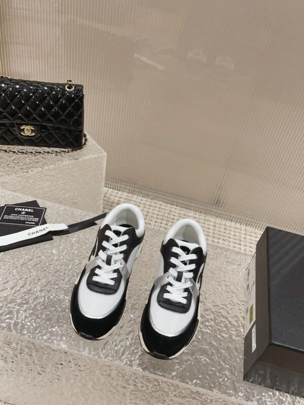 Chanel 2023 New Sneakers