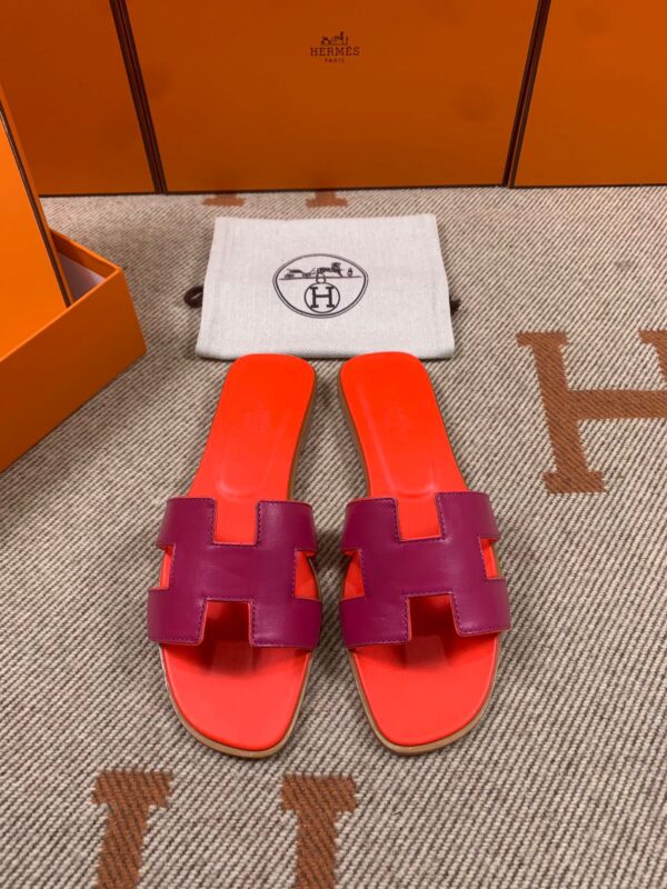 Hermes Oran Sandals in Swift (Fully Handmade)