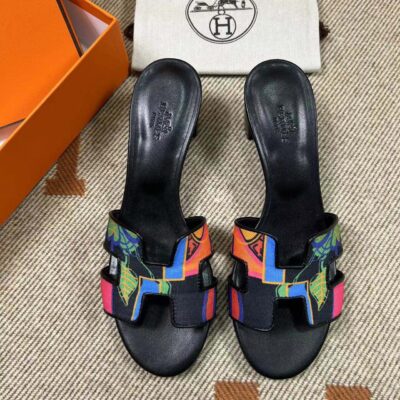 Hermes Oasis Sandals in Canvas (Fully Handmade)