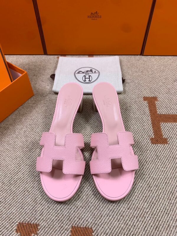 Hermes Oasis Sandals in Epsom (Fully Handmade)