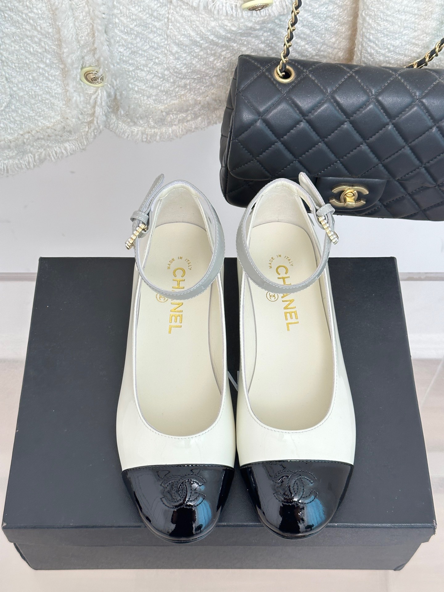 Chanel 2023 New Classic Shoes - Image 4