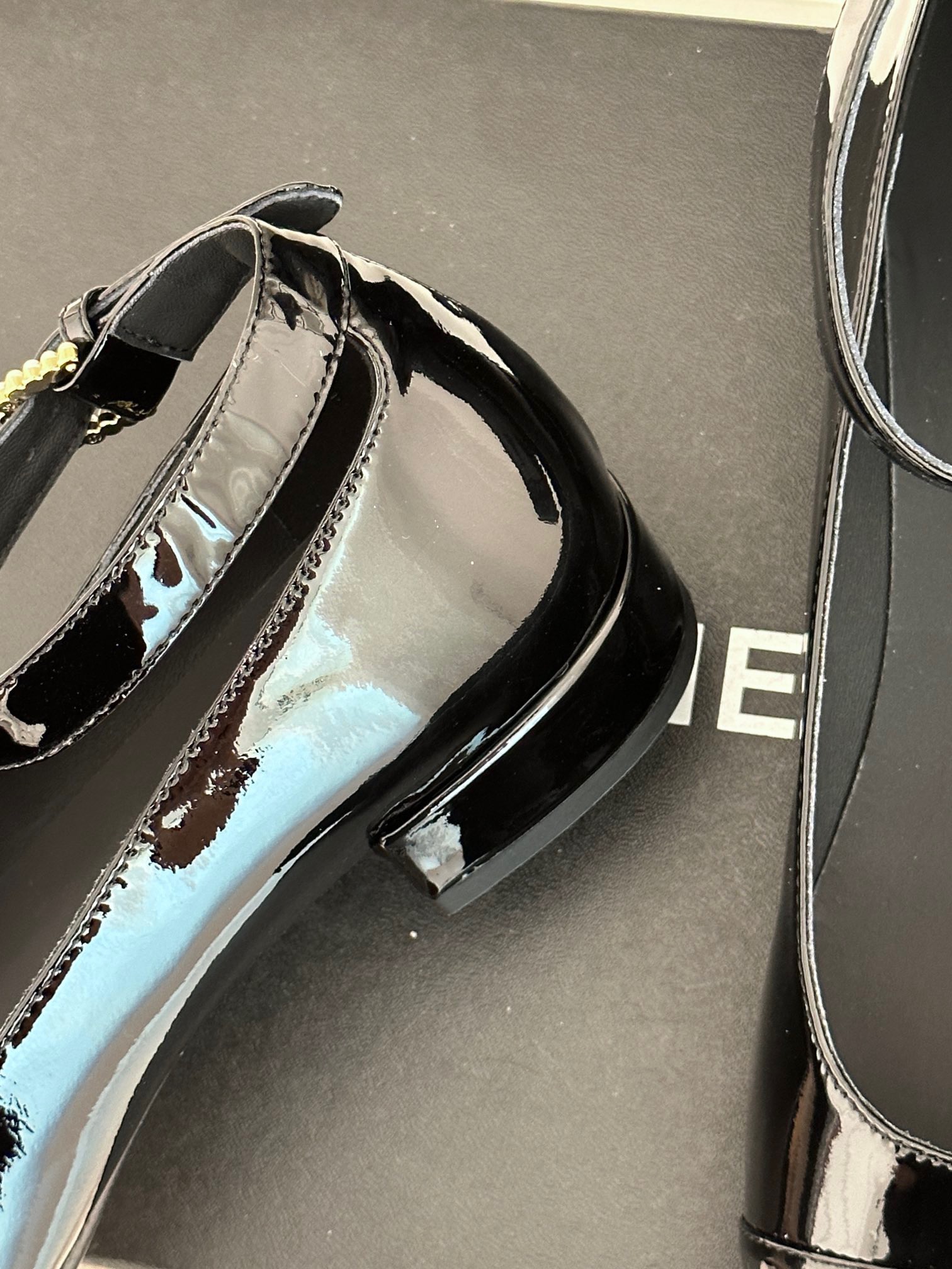 Chanel 2023 New Classic Shoes - Image 7