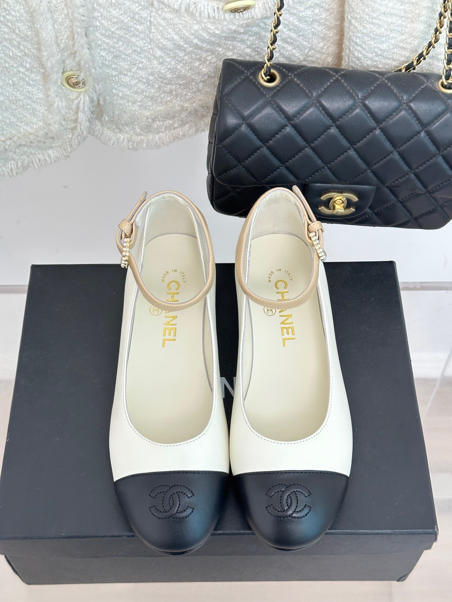 Chanel 2023 New Classic Shoes - Image 4