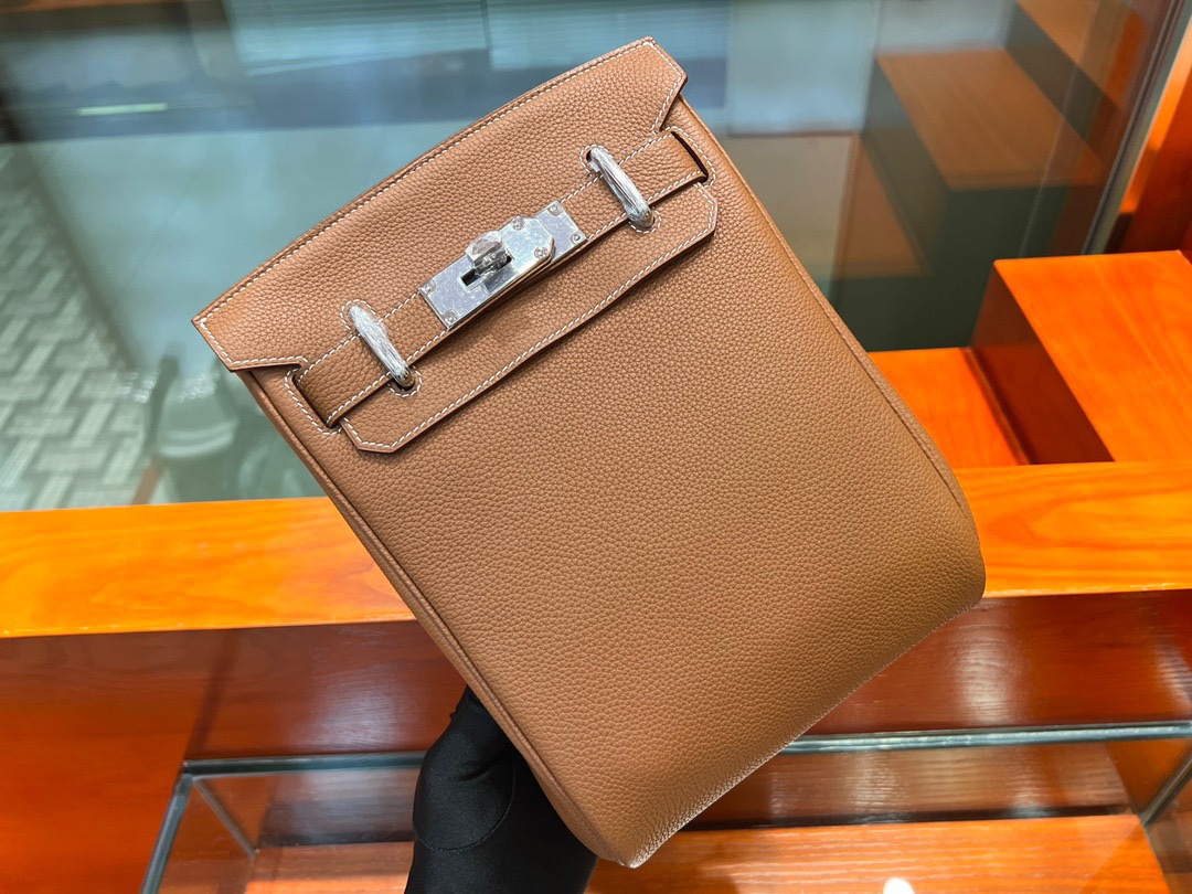 img_6804 Hac a Dos PM Backpack in Gold Togo - Image 1