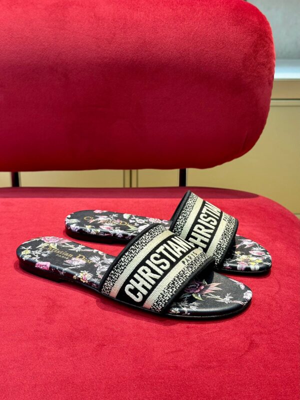 Dior 2023 Slippers